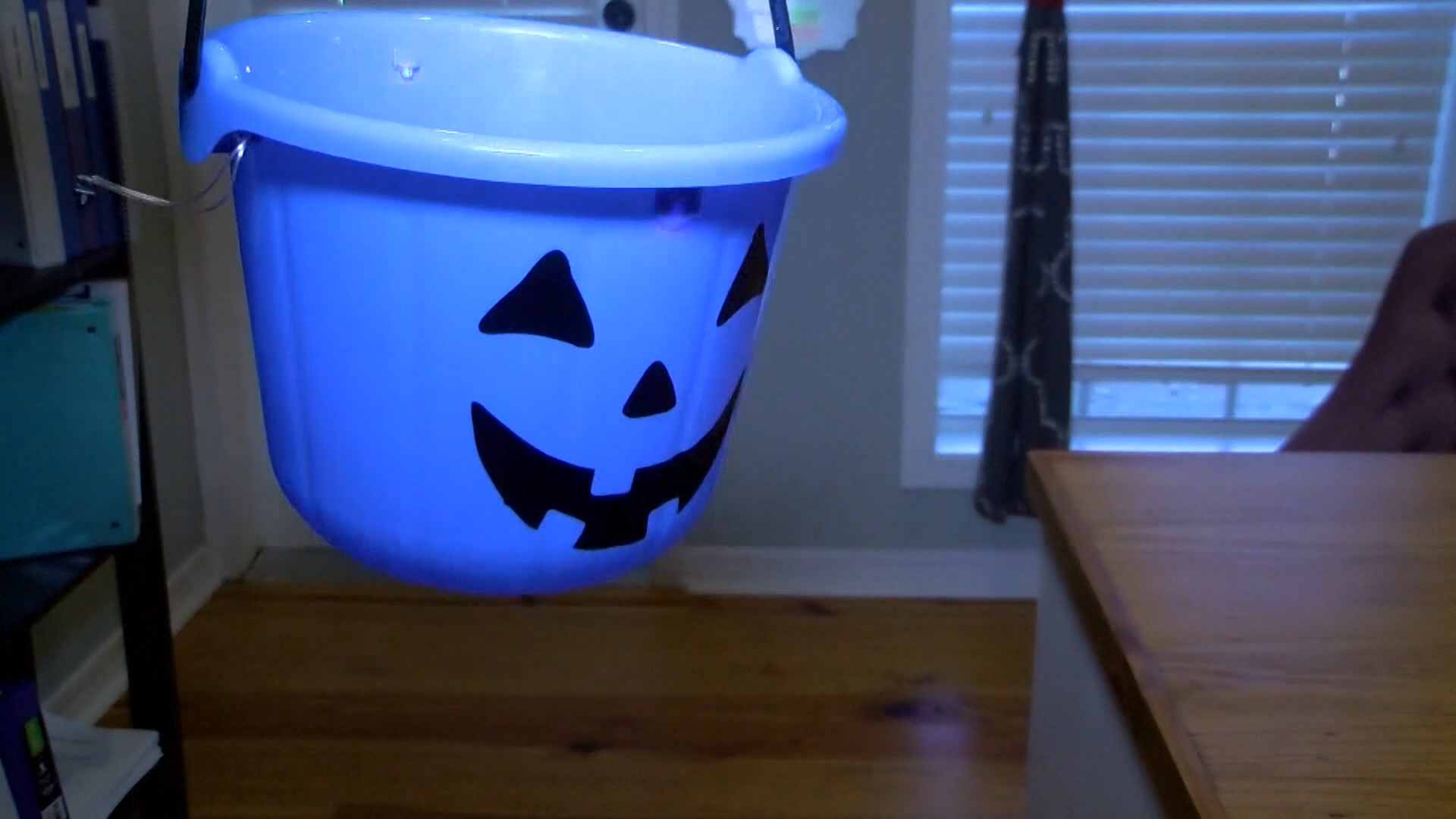 Living Well Blue Halloween buckets WNKY News 40 Television