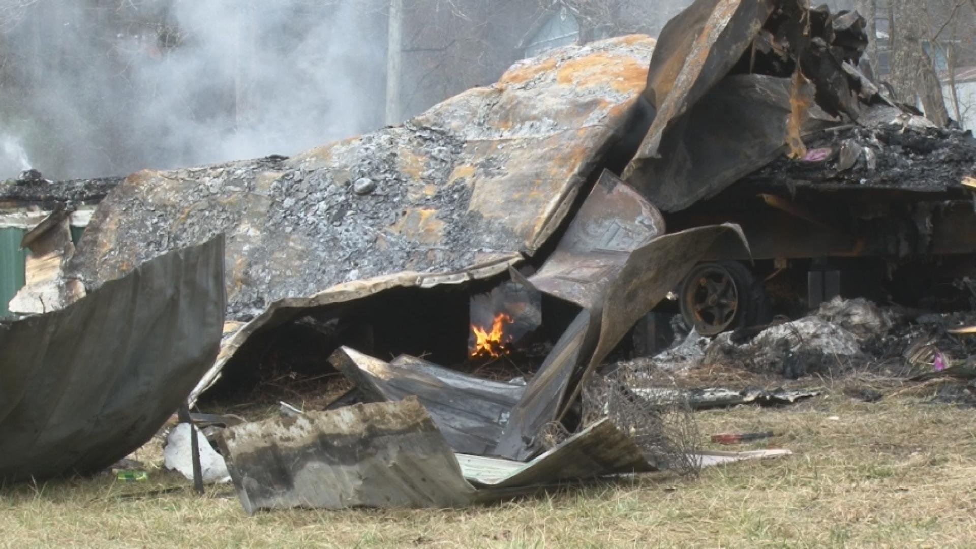 "That was my whole world." - Family dies in mobile home fire - WNKY ...