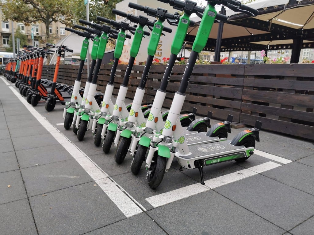 Local government officials discuss electric scooters in the city WNKY