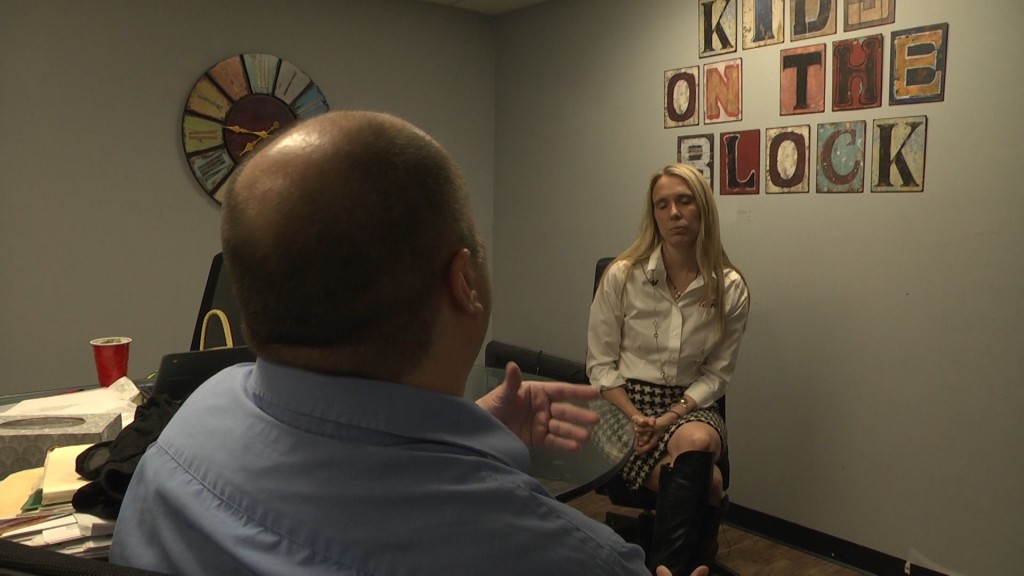 00078.00 00 41 29.still002