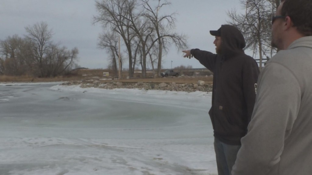 Roofers Rescue World War Ii Veteran