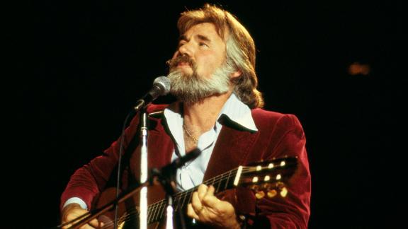 200321051959 03 Kenny Rogers File Live Video