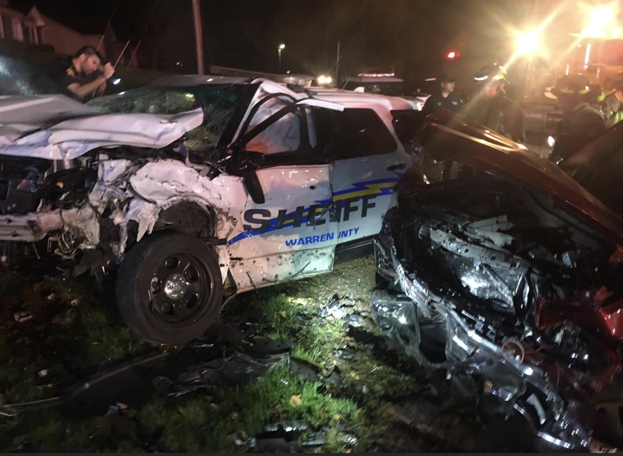 Deputy injured in Wednesday night wreck - WNKY News 40 Television