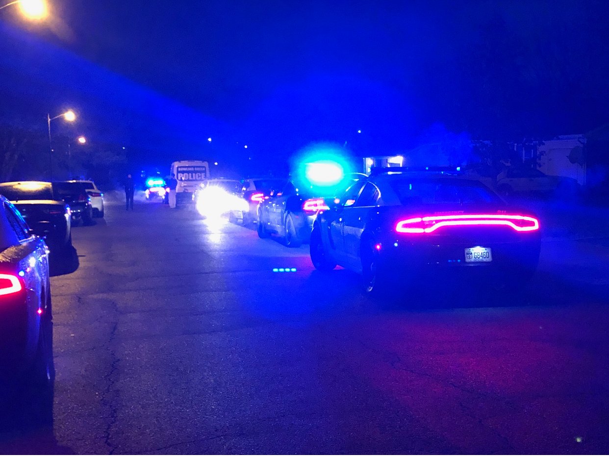 Police investigate shooting on Clearview Avenue - WNKY News 40 Television