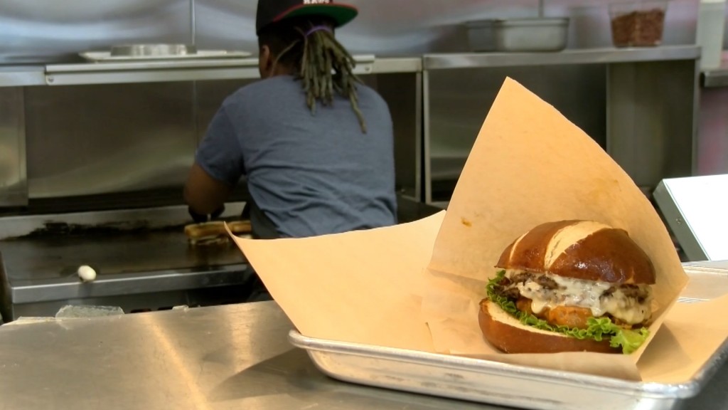 Burger And Bowl Lmam.00 01 44 36.still001