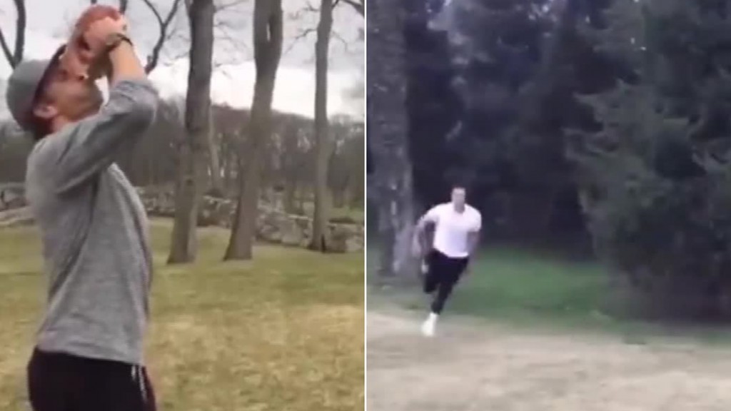 200423091711 Brady Gronk Twitter Video Live Video