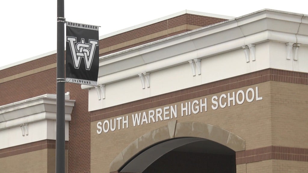 South Warren Middle, High schools no longer under lockdown - WNKY News ...