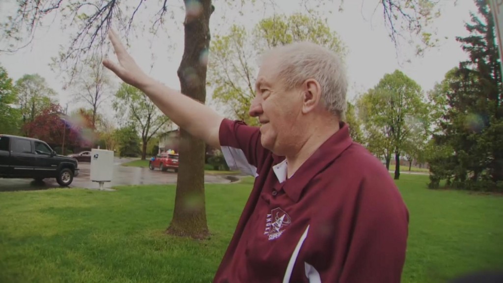 Seniors Parade For High School "superfan"