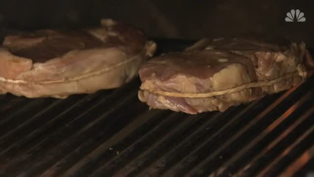 Holiday Grilling: Pandemic Forces New Precautions