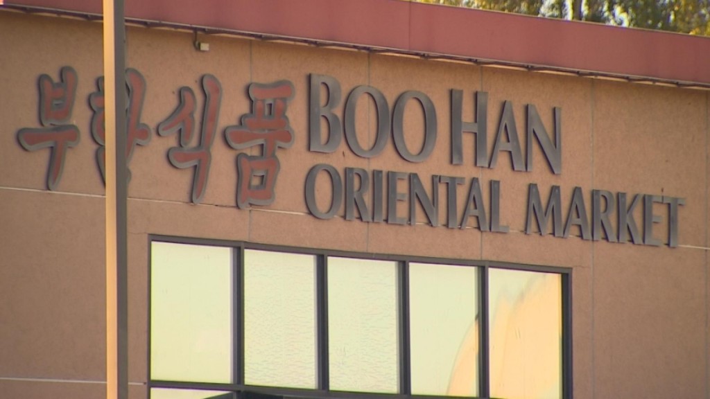Gunman Surrenders Following Washington Market Shooting