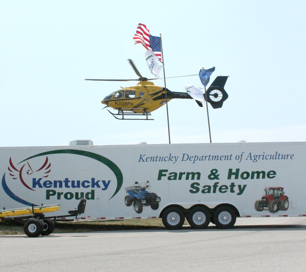 50345759448 48cd41fe25 B