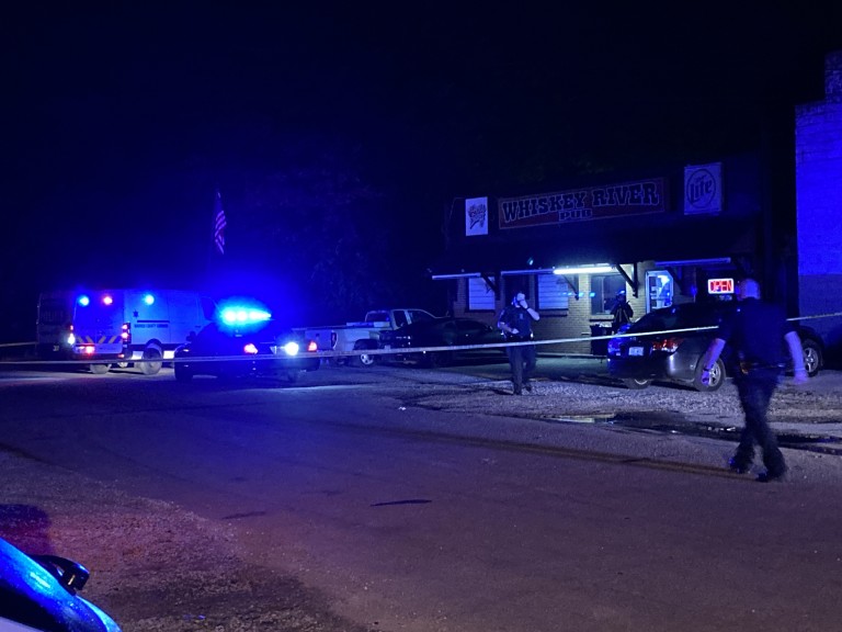Shooting incident inside of Whiskey River Bar - WNKY News 40 Television