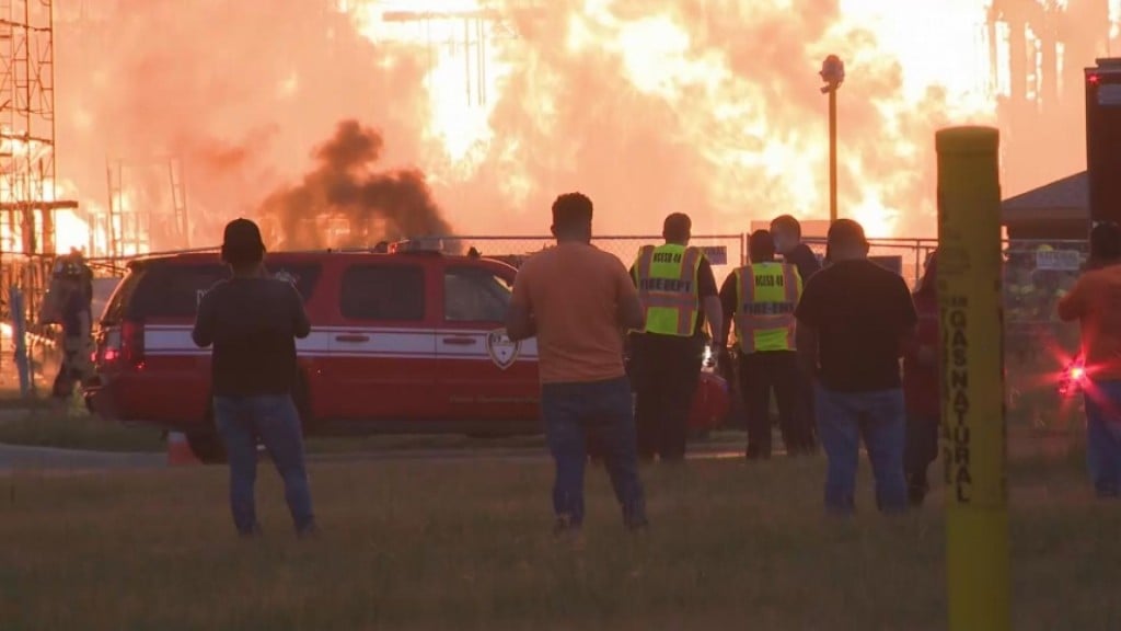 Massive Fire Destroys Texas Construction Site