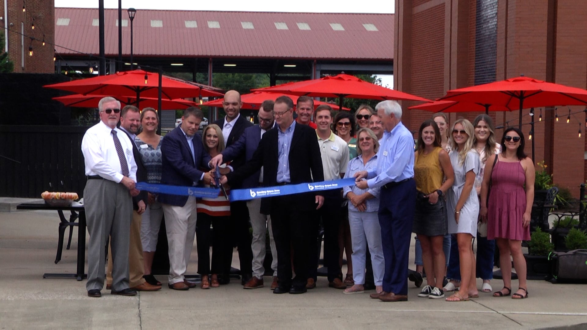 Kentucky Grand Hotel held ribbon cutting for their restaraunt - Vimarsana News