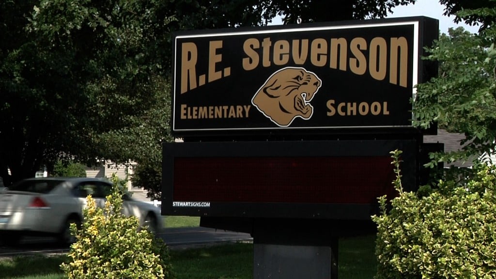 Re Stevenson Elementary Pic0