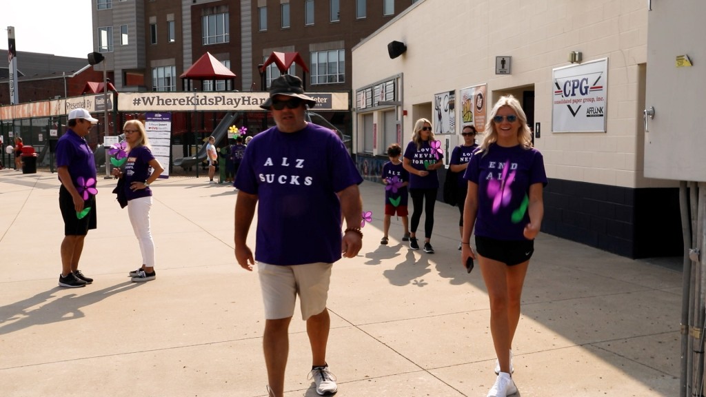 Walk To End Alz Pic0