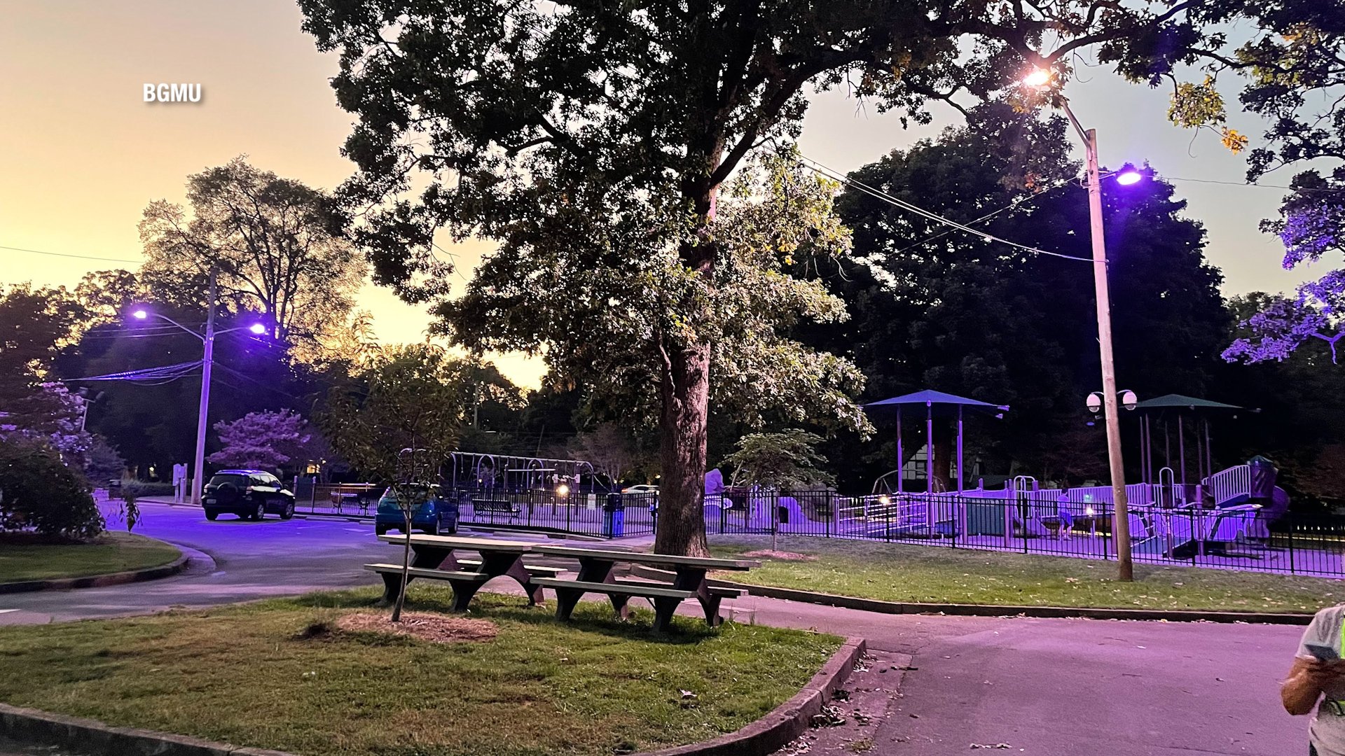 New purple street lights? : r/LosAngeles