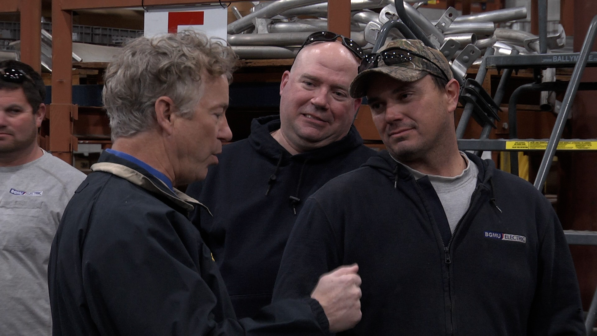 Sen. Rand Paul thanks BGMU linemen workers – News 40 | WNKY Television