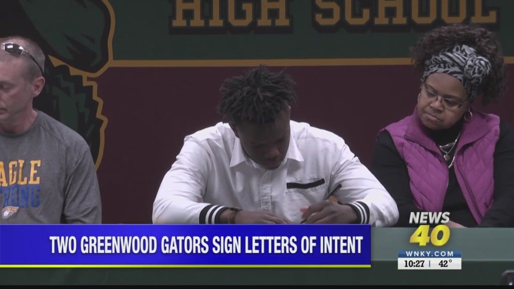 Two Greenwood Gators Football Players Sign Letters Of Intent