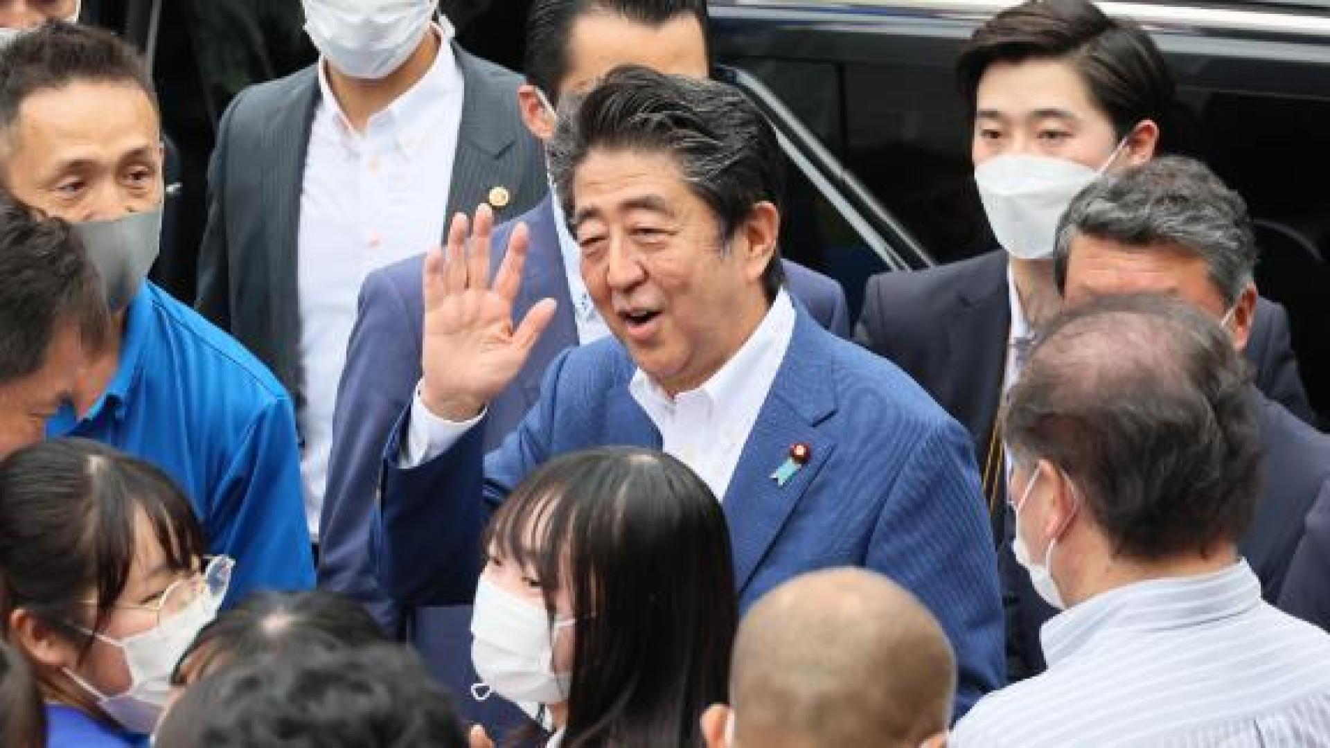 Japan's Ex-leader Shinzo Abe Assassinated During A Speech - WNKY News ...