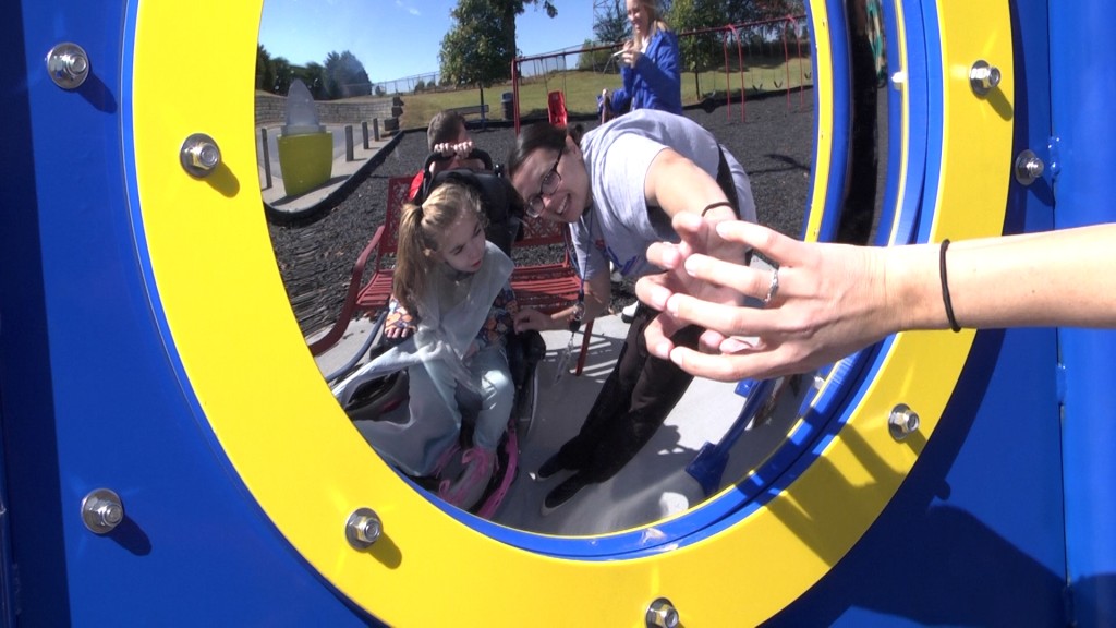 Adaptive Playground Pkg00 00 53 23still001