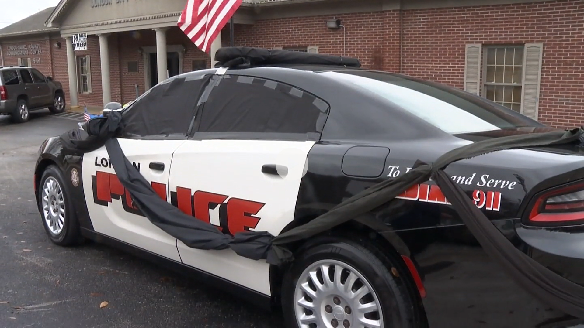 London Police Department honors lost officer; driver charged with murder WNKY News 40 Television