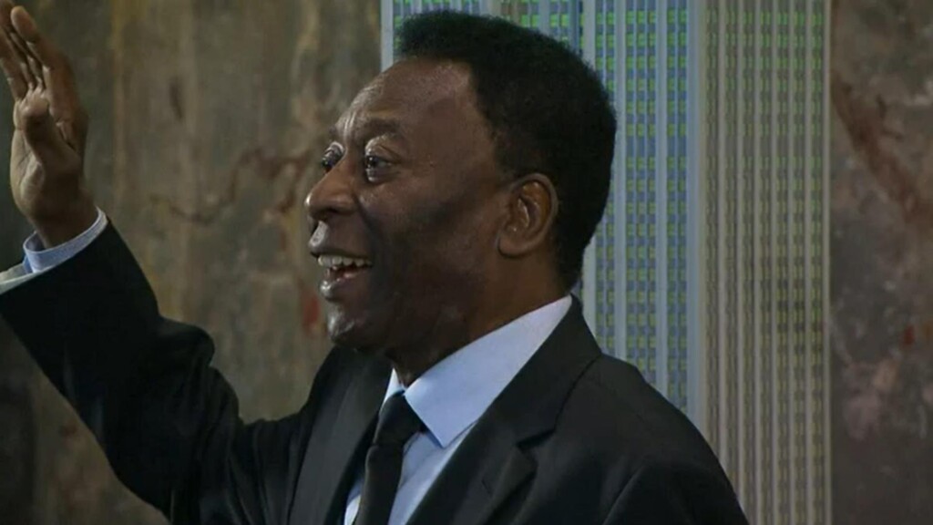 Pelé, Brazil's mighty king of 'the beautiful game,' has died