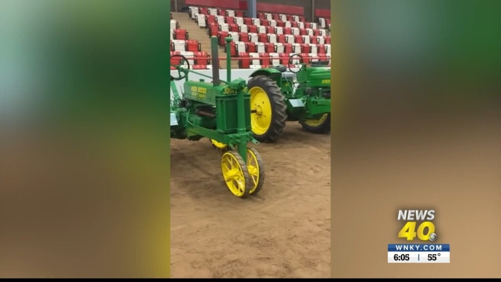 Woodburn Antique Tractor Show