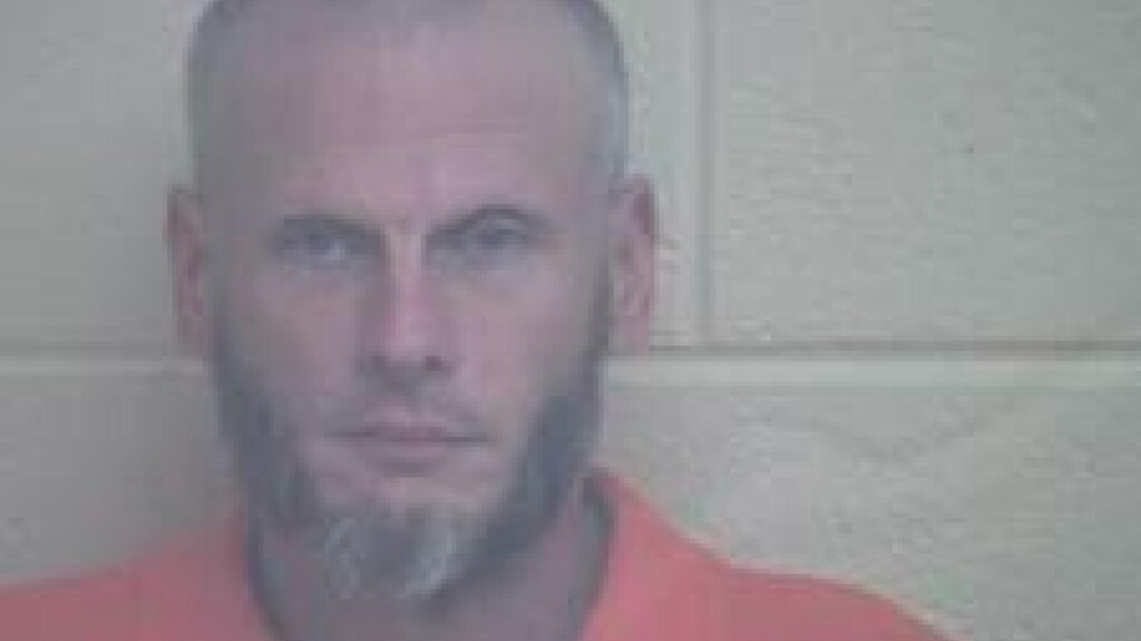 KSP Searching For Escaped Inmate - WNKY News 40 Television