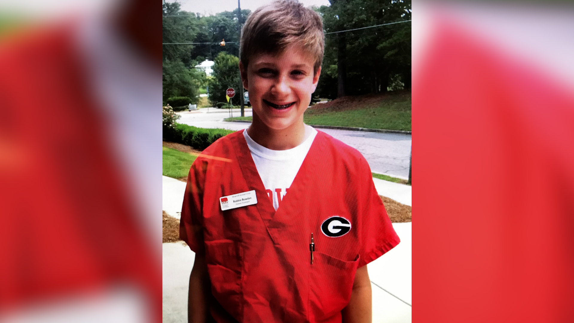 local-lifelong-georgia-bulldogs-fan-at-national-championship-wnky