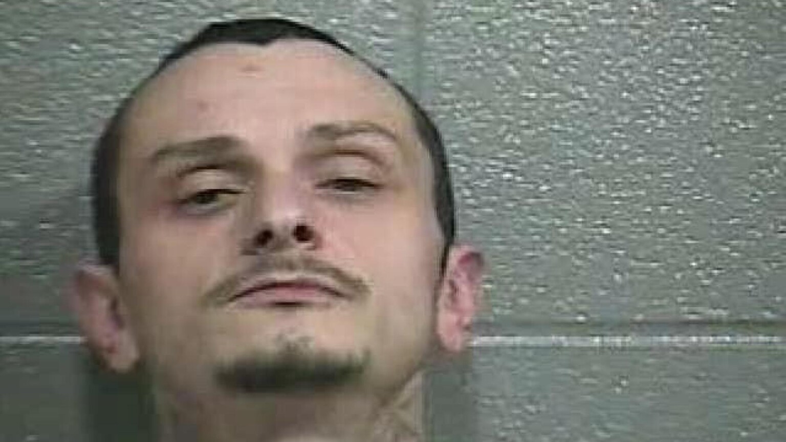 Cave City man charged following police pursuit - WNKY News 40 Television