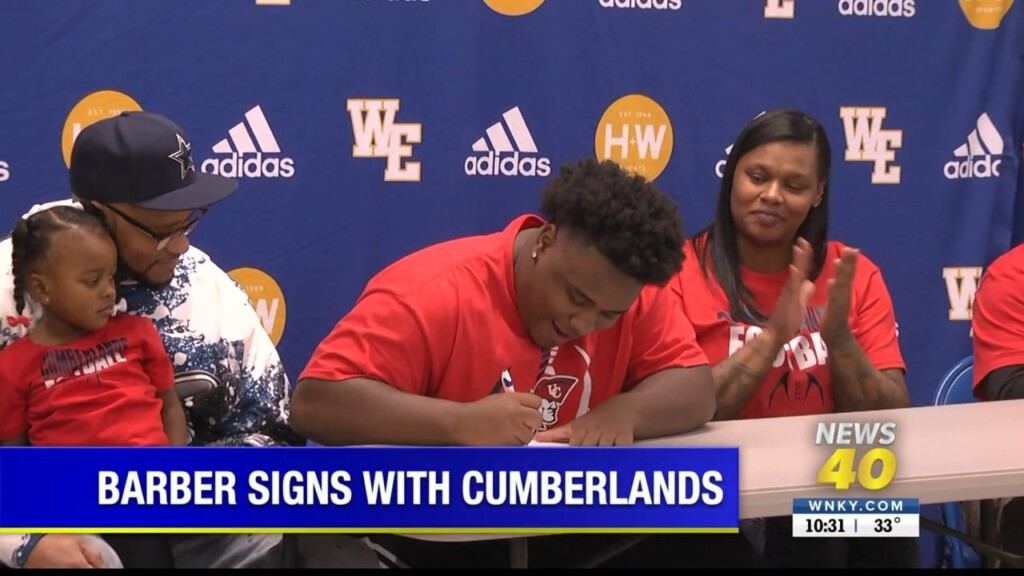 Warren East's Barber Signs With The University Of The Cumberlands