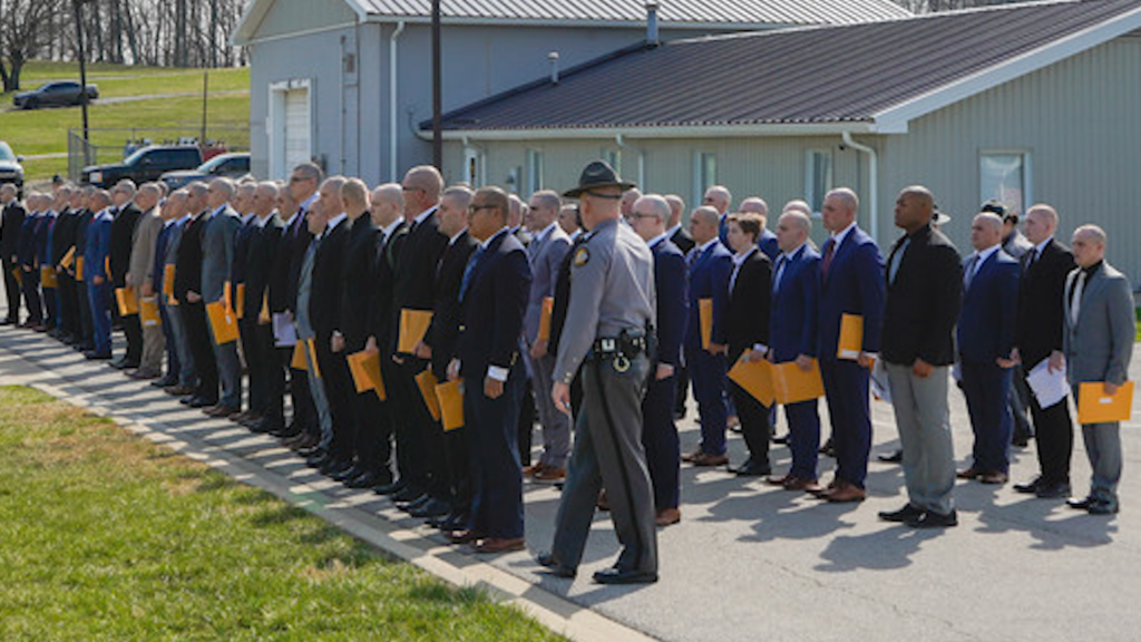 3223 Vo Kentucky State Police Troopers Largest Starting Ksp Cadet Class Since 2014 Meghann00 00 16 13still001