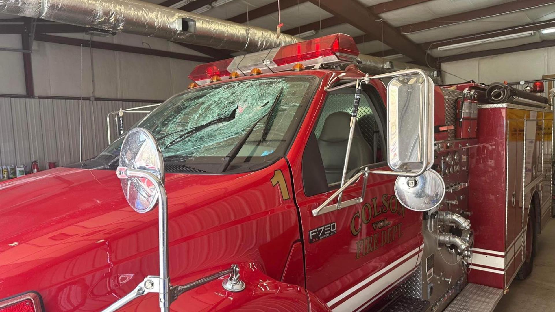 Firefighter in Letcher County injured by falling tree  WNKY News 40 Television