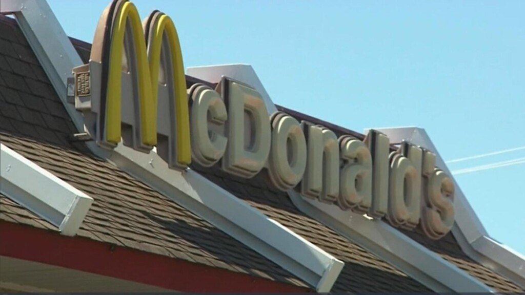 McDonald's temporarily closes US offices ahead of layoffs WNKY News