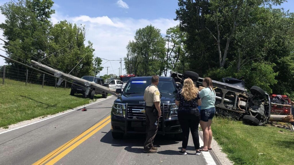 Section of Old Bowling Green Road closed due to crash WNKY News 40