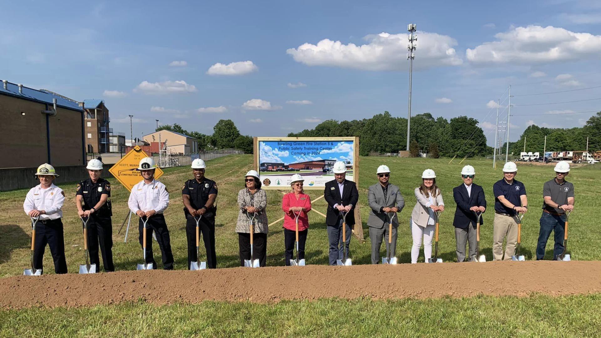 Groundbreaking for new BGFD and BGPD facility - WNKY News 40 Television