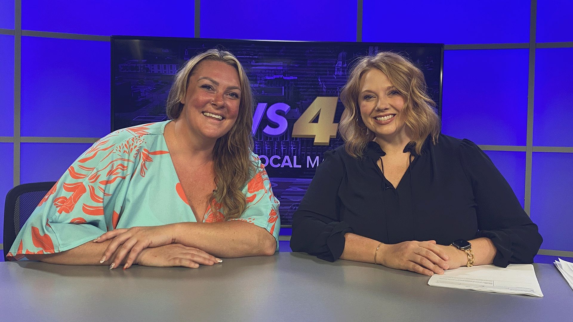 Sunrise Spotlight Christmas in July from BG Shakery WNKY News 40