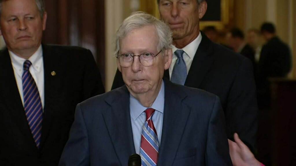 mcconnell pauses