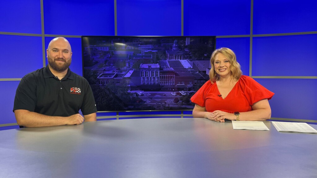 Sunrise Spotlight 7 19