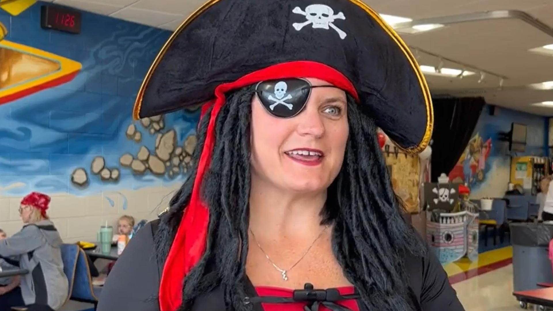 international-talk-like-a-pirate-day-in-bcsd-wnky-news-40-television