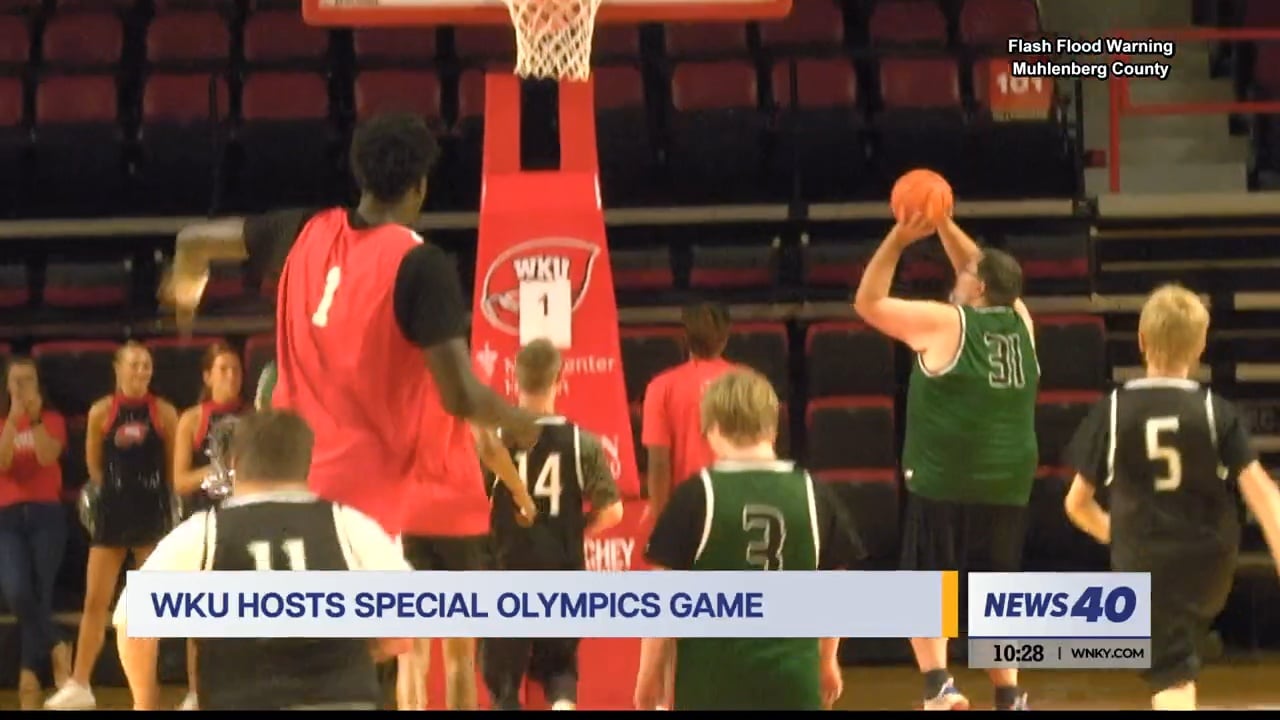 WKU Men's and Women's Basketball Hosts Special Olympians at Diddle