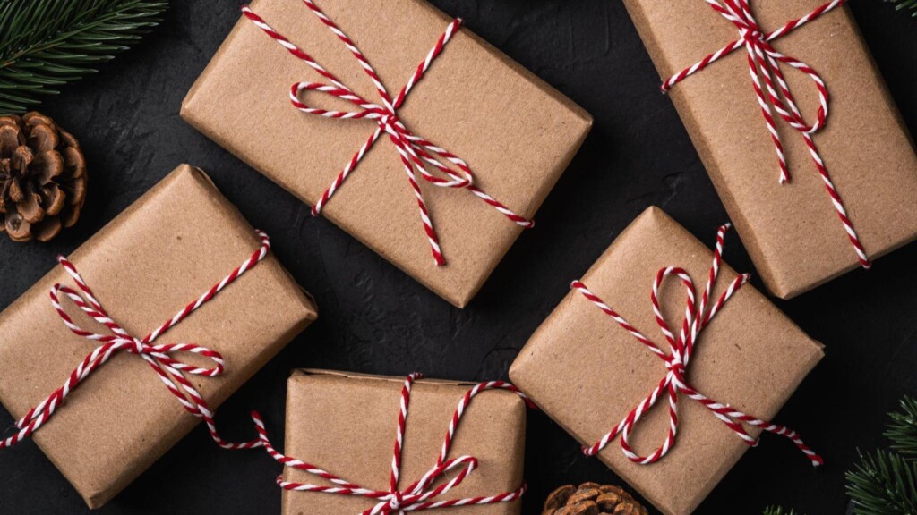 Shipping deadlines Here's when to send packages out for Christmas