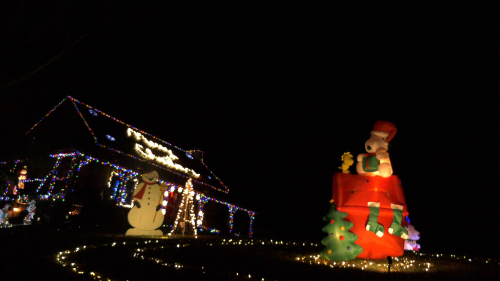 Cavelandnorthlights Pkg00 01 24 27still001