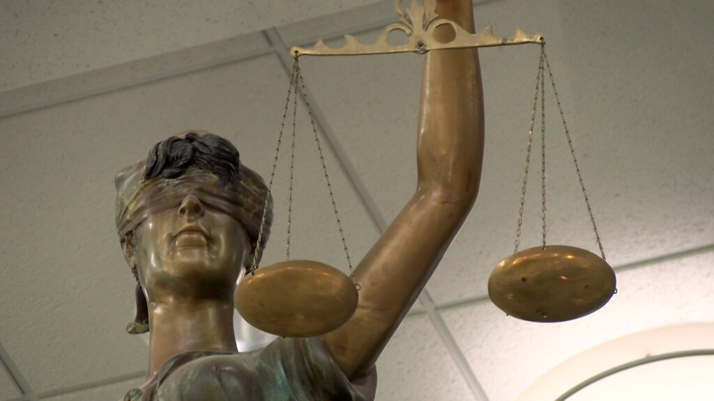 Ccourtclerkcandidates Pkg00 00 30 09still001