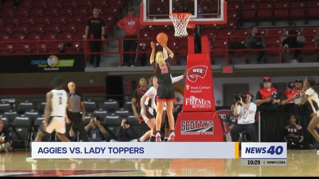 Sluggish Offensive Night Dooms Lady Toppers In Loss