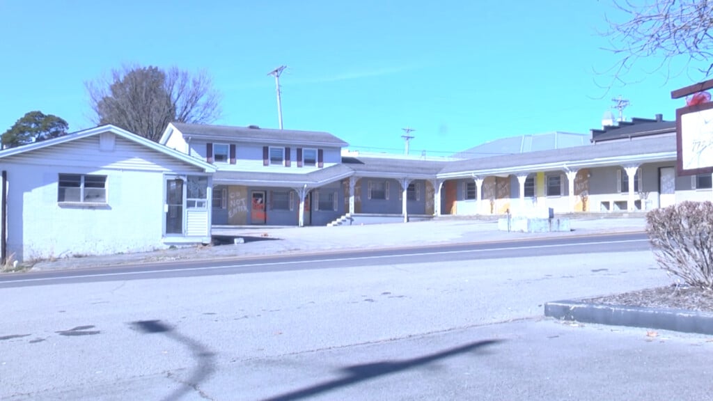 Uptown Motel Fate Pkg.00 00 49 07.still001