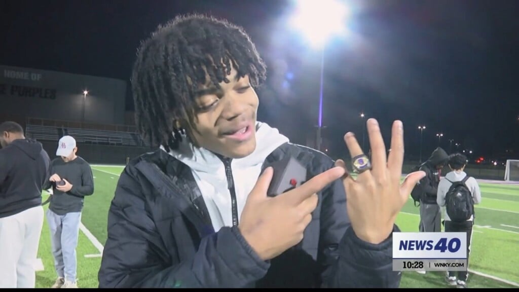 Bowling Green Football Receives State Championship Rings