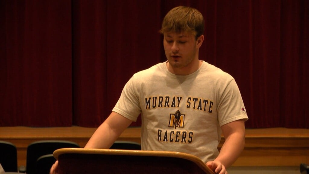 Price Signs Letter Of Intent To Continue Athletic Career At Murray State