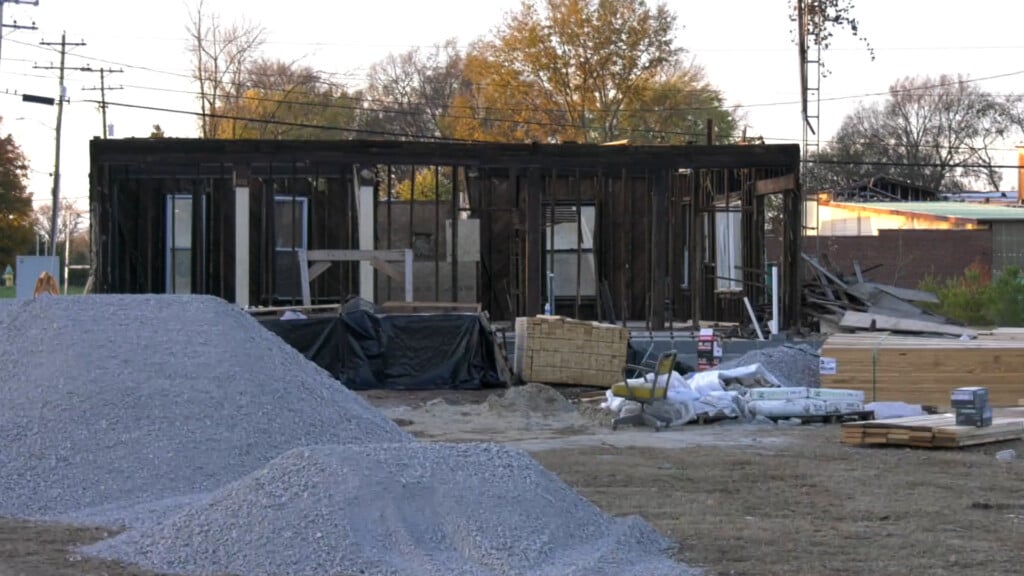 Southern Queen Hotel Construction Update Vo00 00 00 00still001